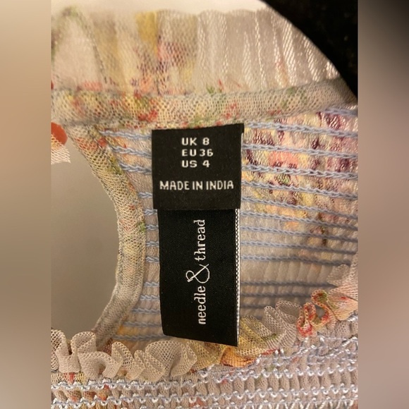 Needle & Thread Think of Me Smocked Long Sleeve Top Floral Size 4 - Picture 6 of 6
